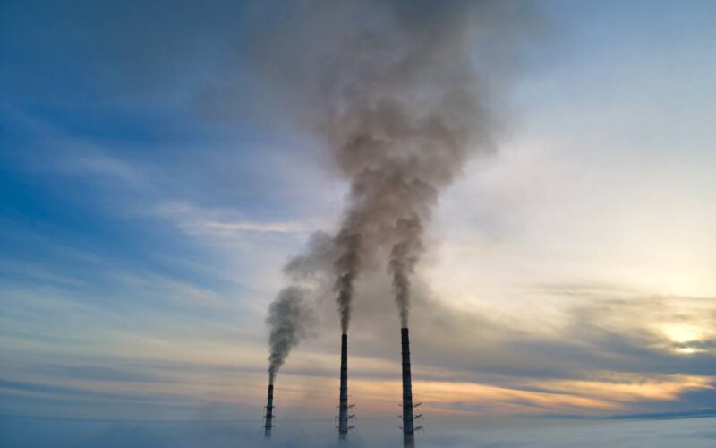 Przyrządy i metody pomiaru emisji gazów: Nowoczesne technologie i rozwiązania